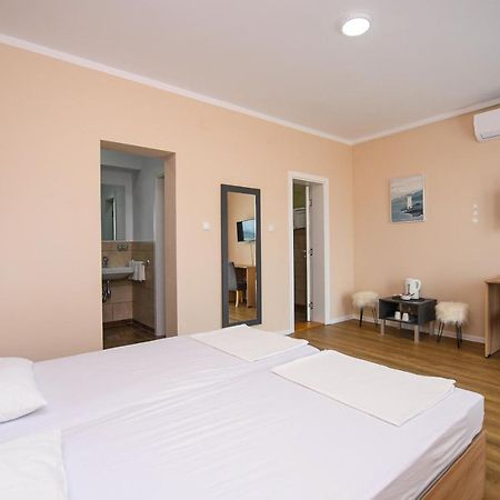 Danubiana Apartments 5 كلادوفو المظهر الخارجي الصورة