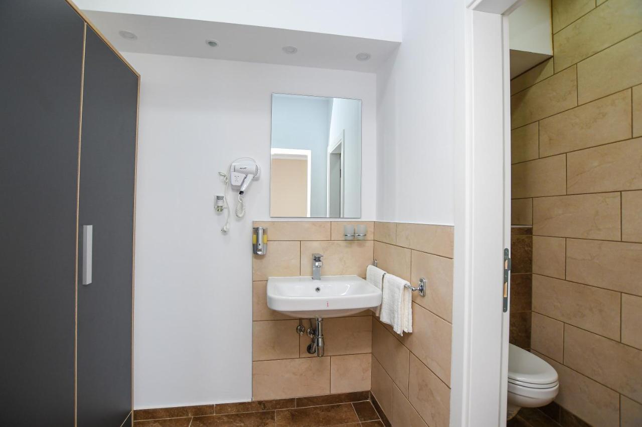 Danubiana Apartments 5 كلادوفو المظهر الخارجي الصورة
